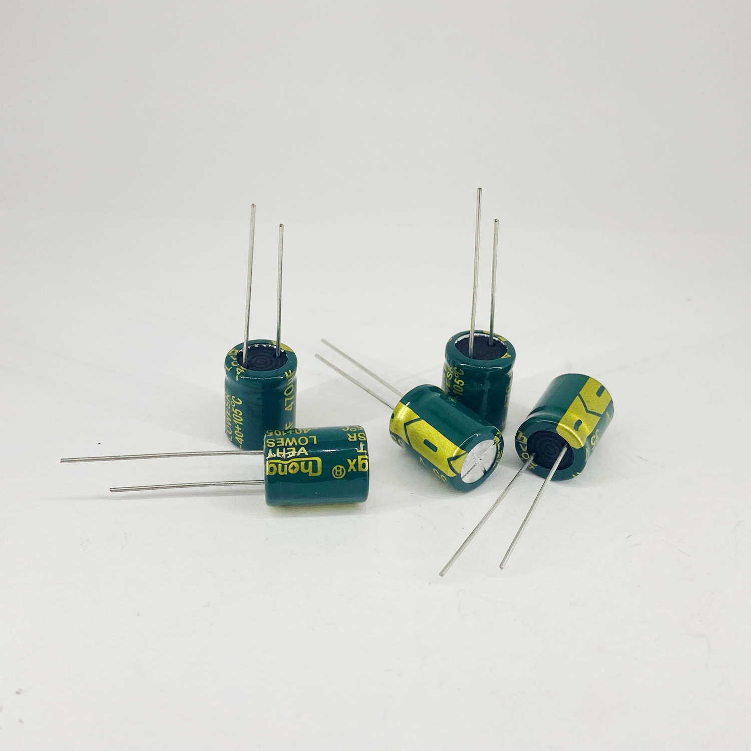 Электролитические конденсаторы 470 мкф x 35 В - 10x13 мм 105 °C ChongX (LOW ESR), фото