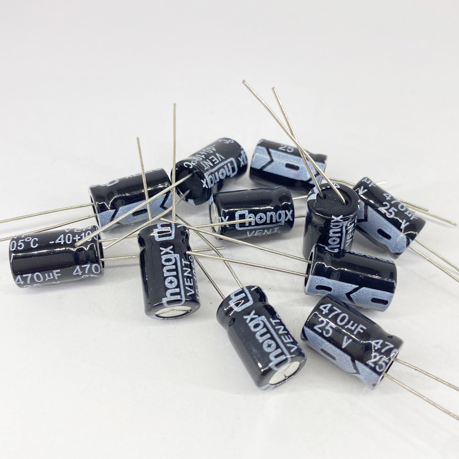 Электролитические конденсаторы 470 мкф x 25 В - 12x8 мм 105 °C ChongX, фото