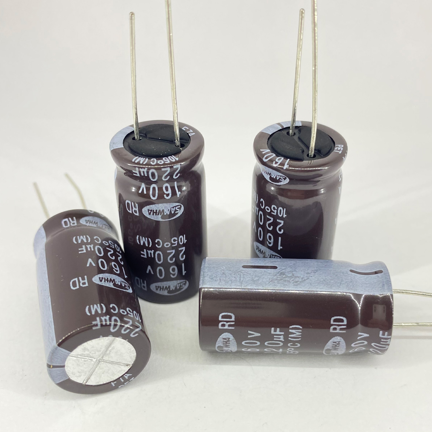 Электролитические конденсаторы 220 мкф x 160 В - 16x31 мм 105 °C SAMWHA, фото